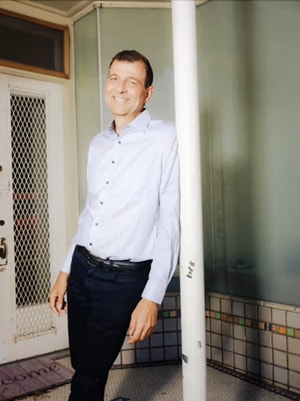 Portrait of Axel Bichara